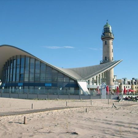 Ostseeblick, Direkt Am Alten Strom Rostock Exteriör bild